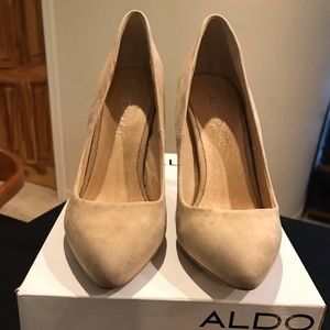 Aldo suede Lillig Pumps size 38